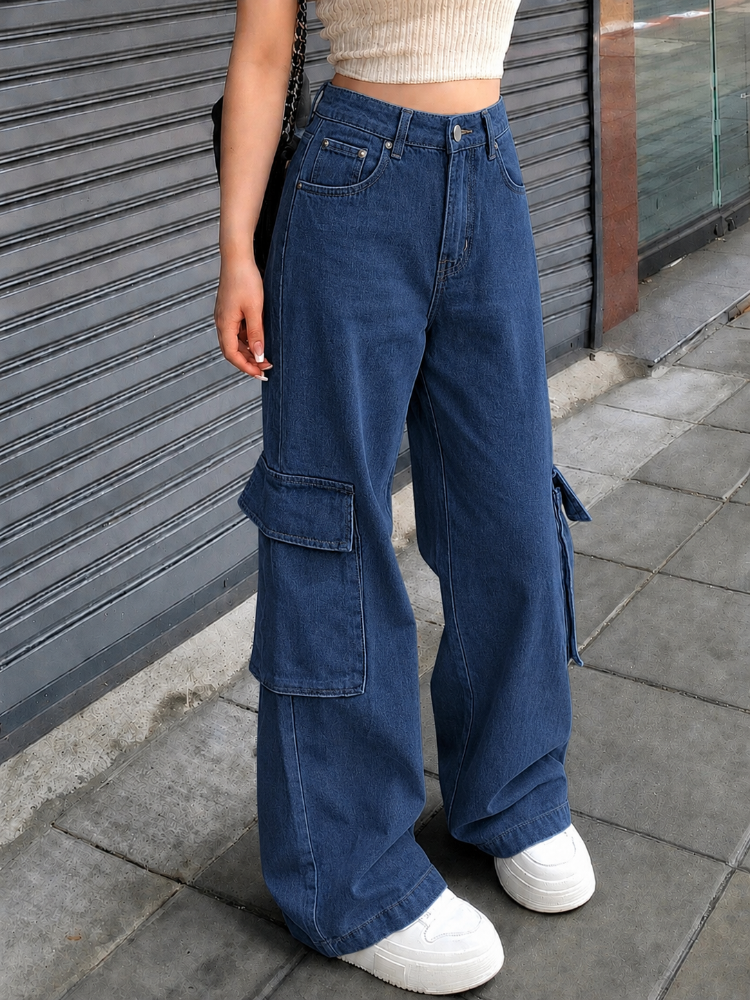 DARK-BLUE CARGO JEANS