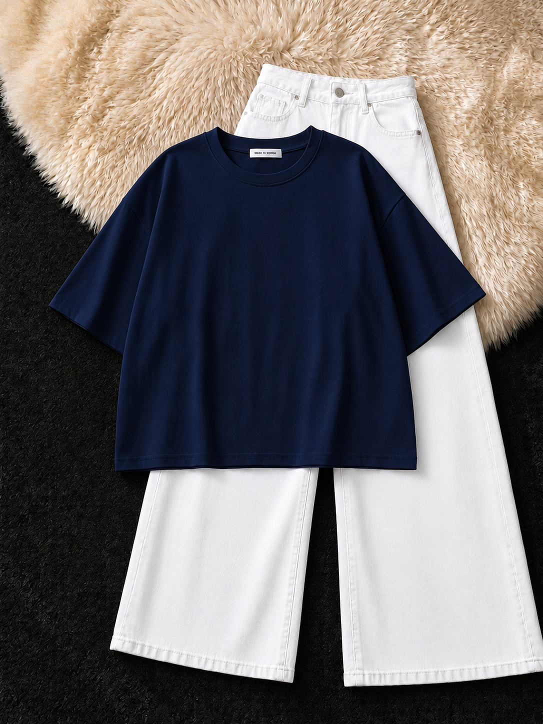 NAVY BLUE DROP SHOULDER T-SHIRT & WHITE WIDE LEG JEANS