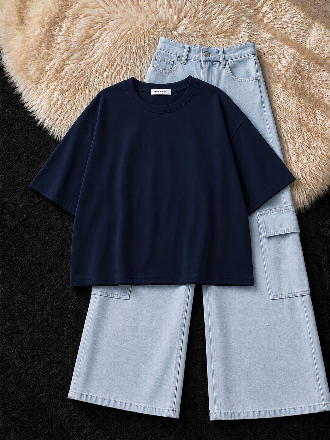 NAVY BLUE DROP SHOULDER T-SHIRT & ICE-BLUE CARGO JEANS