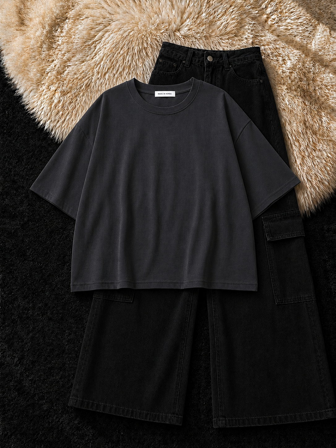 CHARCOAL GREY DROP SHOULDER T-SHIRT & BLACK  CARGO JEANS