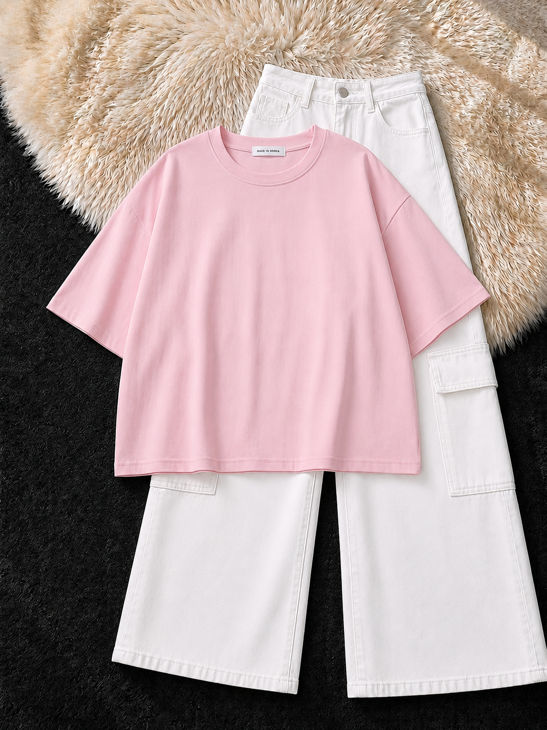 BABY PINK DROP SHOULDER T-SHIRT & WHITE CARGO JEANS