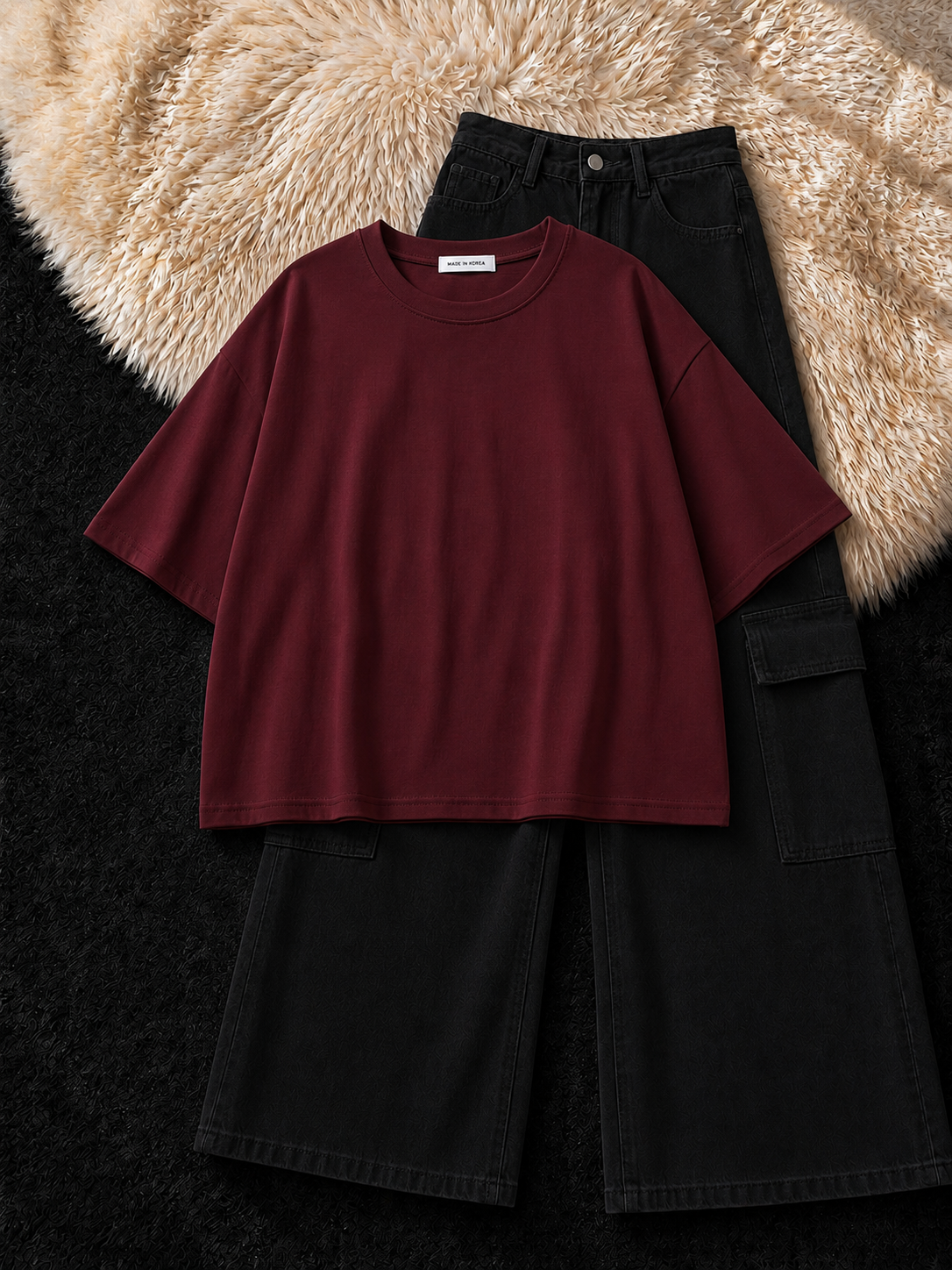 MAROON DROP SHOULDER T-SHIRT & BLACK CARGO JEANS